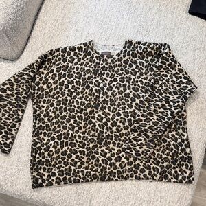 Vince Camuto Black and Cream Knit Sweater